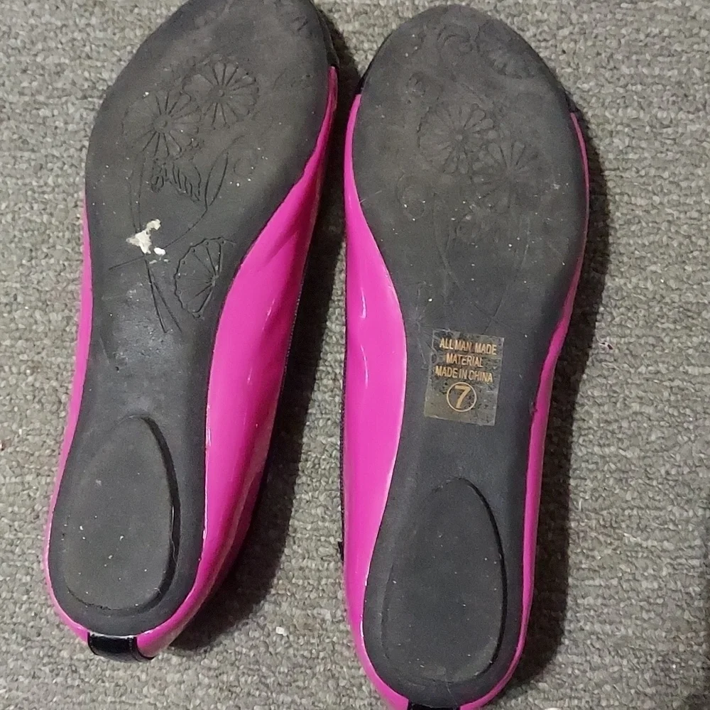 CITY Classified Flats Size 7